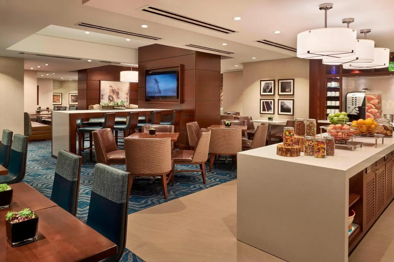 Marriott Downtown At Cf Toronto Eaton Centre Hotel 4*,  Canada