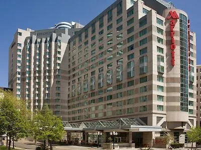 Marriott Downtown At Cf Toronto Eaton Centre Hotel