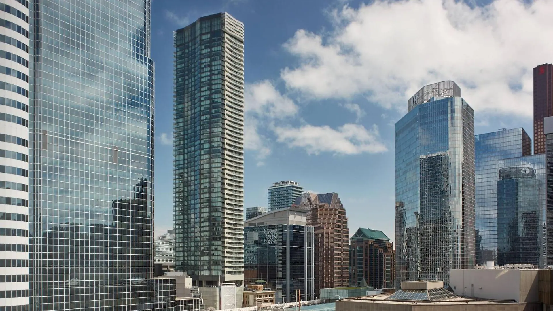 Marriott Downtown At Cf Toronto Eaton Centre Hotel 4*,