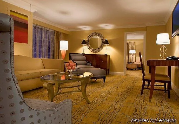 Marriott Downtown At Cf Toronto Eaton Centre Hotel