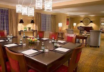 Marriott Downtown At Cf Toronto Eaton Centre Hotel