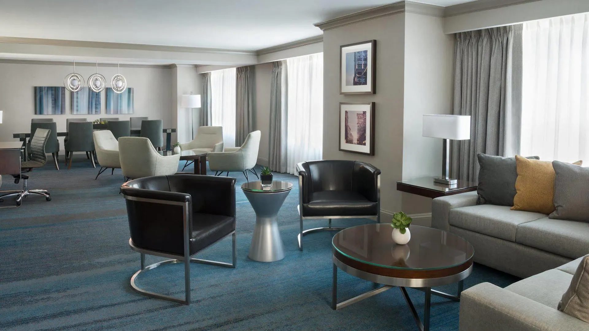 Marriott Downtown At Cf Toronto Eaton Centre Hotel 4*,