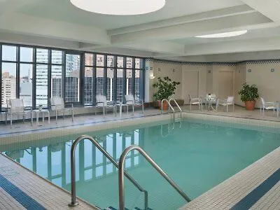 Marriott Downtown At Cf Toronto Eaton Centre Hotel 4*,