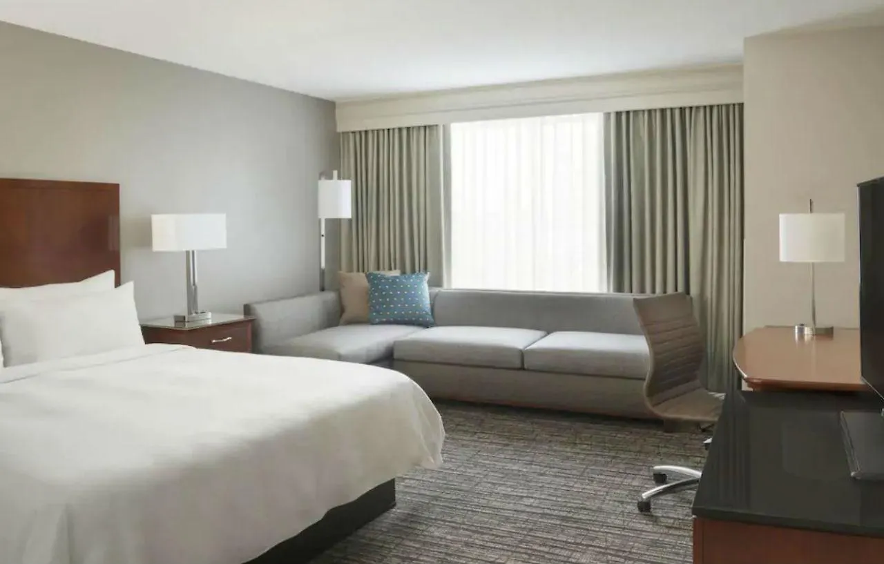 Marriott Downtown At Cf Toronto Eaton Centre Hotel