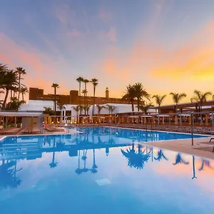 riu-palace-oasis.in-canary-islands.com/
