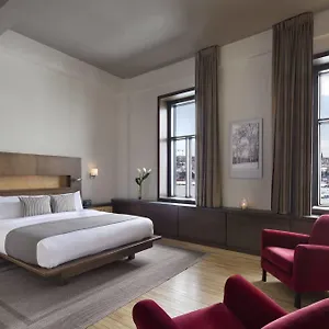 71 By Preferred & Hotel Quebeque