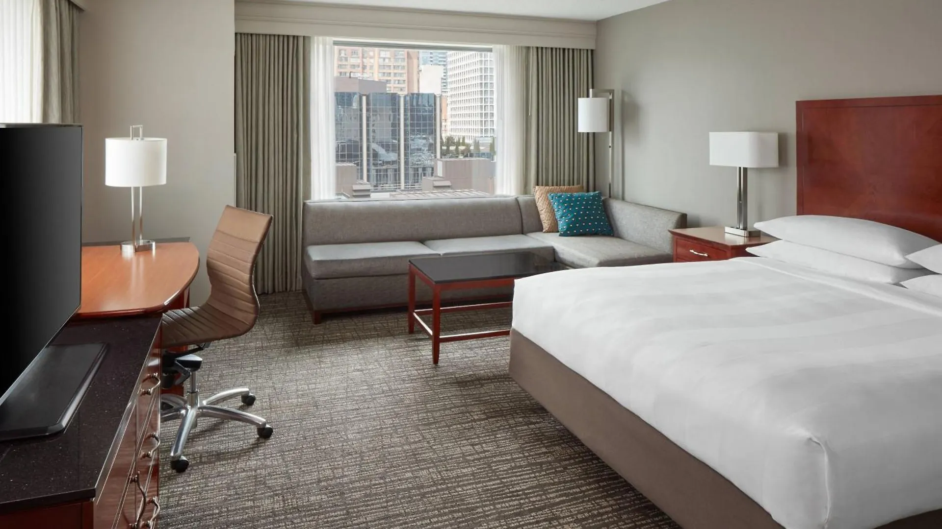Отель Marriott Downtown At Cf Toronto Eaton Centre