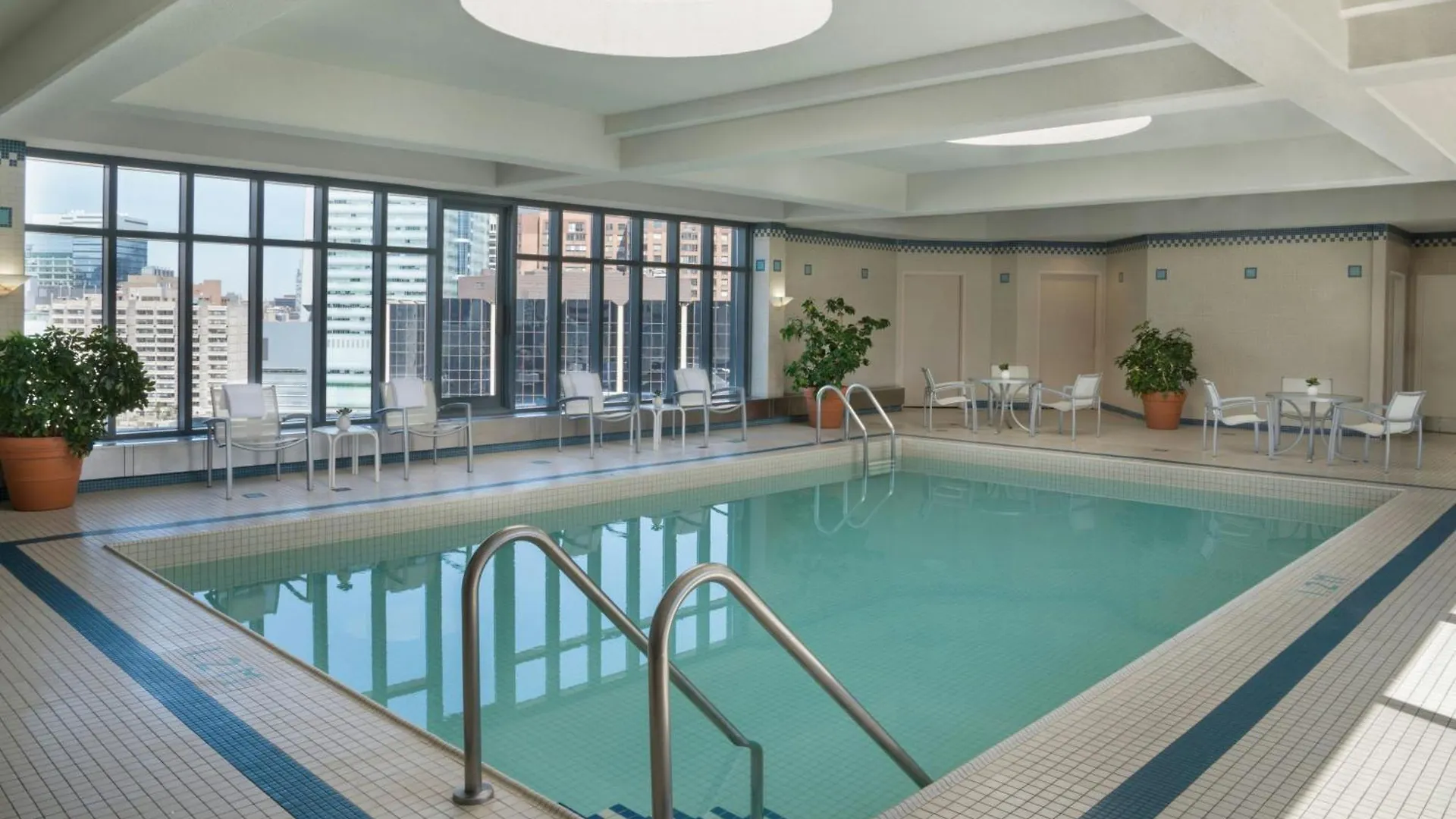Hotel Marriott Downtown At Cf Toronto Eaton Centre